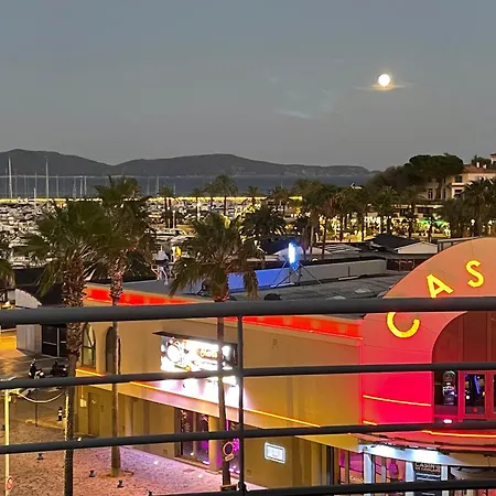 Penthouse Proche St Tropez-cavalaire Apartment